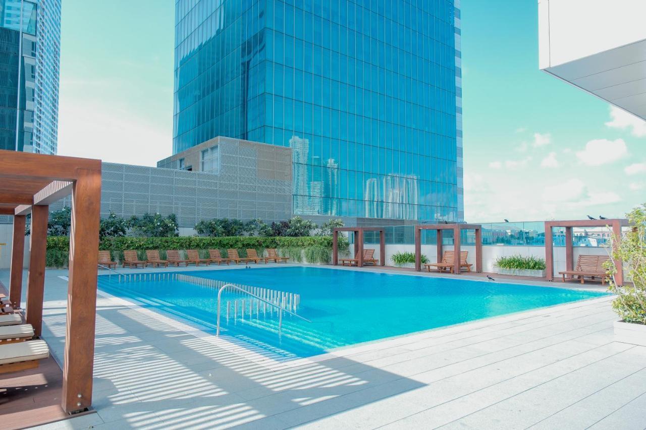 Brand New Water Front Luxury Cinnamon Suites Apartment In Heart Of Colombo City Exterior foto